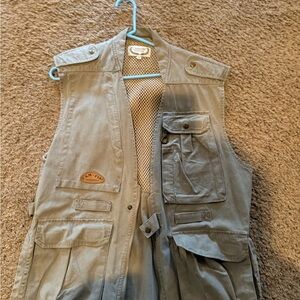 Utility Men’s Vest.